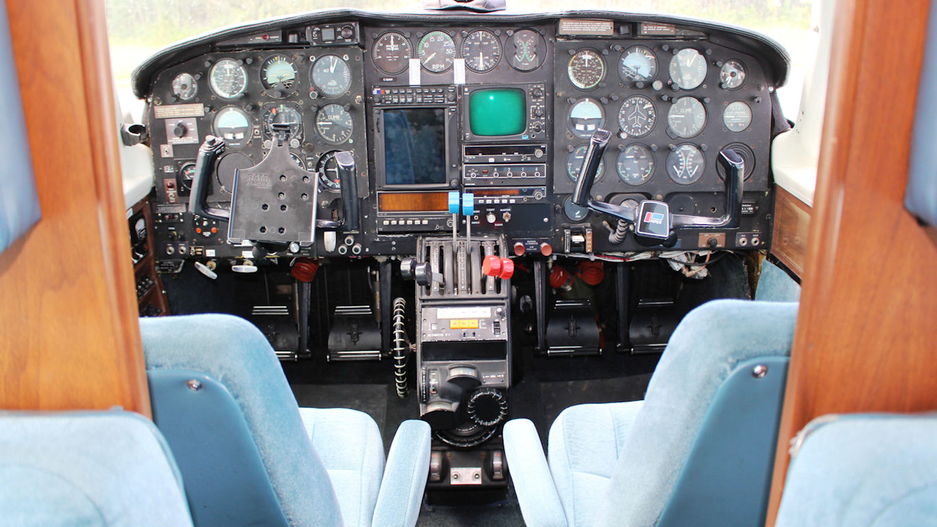 aereo d'affari Piper PA31 Navajo